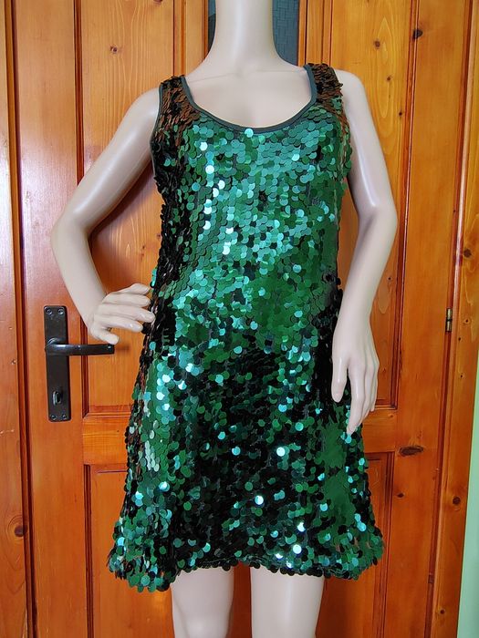Rochie cu paiete/ verde/ mărimea M