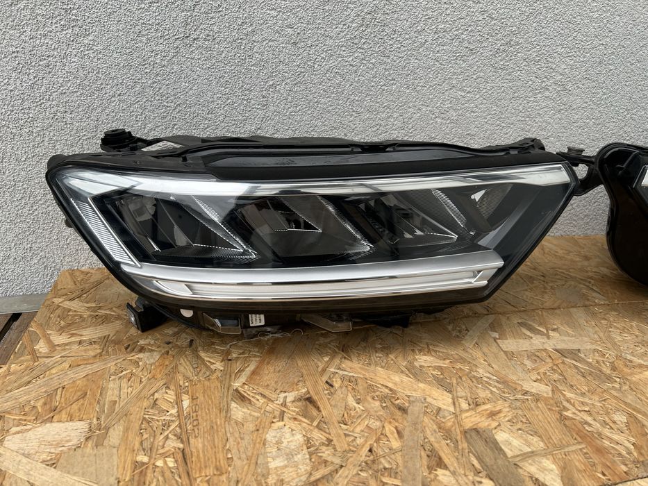SET Far stanga dreapta VW T-ROC Facelift 2021-2024 Full LED Originale