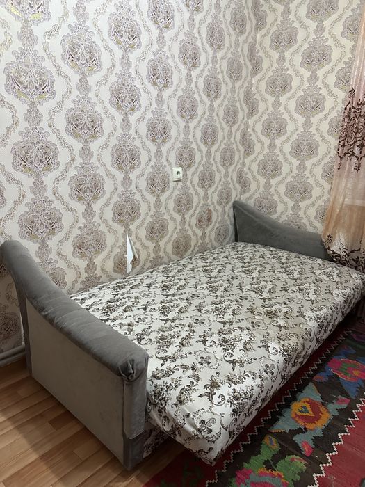 Диван отдам даром