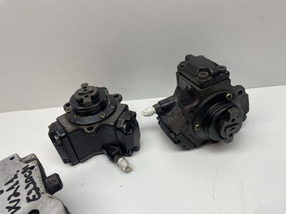 Pompa inalte injectie Mercedes Sprinter 2.2 2.7 euro 3 /4