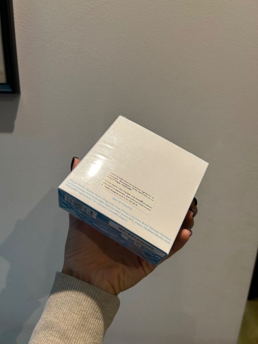 Неразопакован парфюм HERMES PARIS - Eau Des Merveilles Bleue