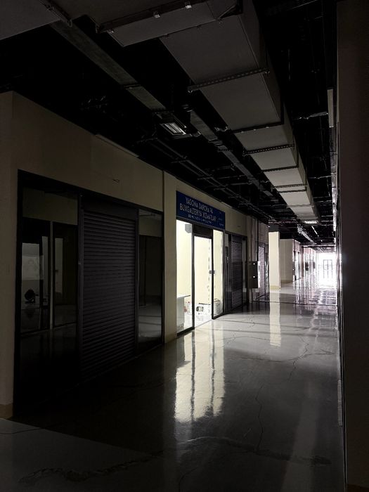 Строй март магазин.Ibn Sino Stroymart 1- qavatdan do’kon Sotiladi