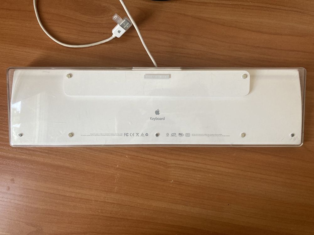 Клавиатура Apple Keyboard