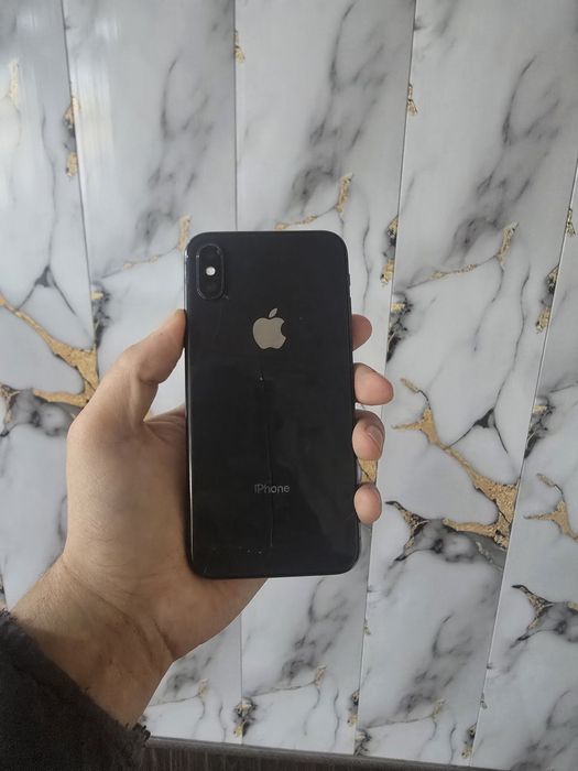 Srochno IPhone X 256g  sotiladi