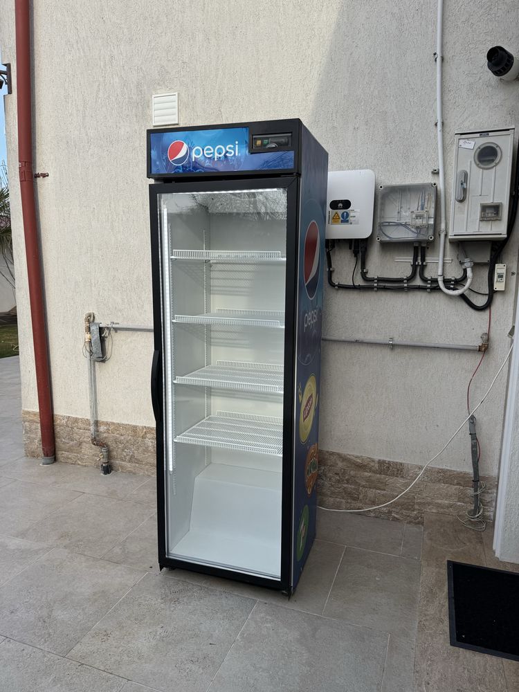 Vitrina frigorifca frigider bauturi generatie noua consum redus 600 L