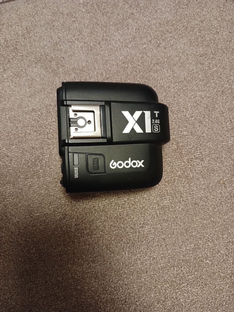 Радиосинхронизатор Godox X1R-S TTL