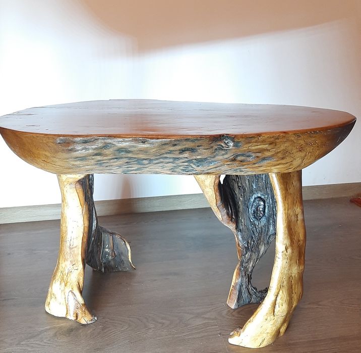 Masa de cafea unicat din lemn masiv