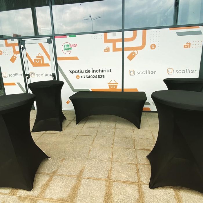 Mese pentru evenimente de închiriat