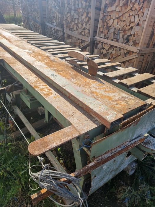 Vind masina de tivit cherestea cu o panze