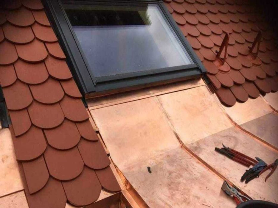 Expert in montaj acoperisuri, sisteme pluviale, reparatii acoperis