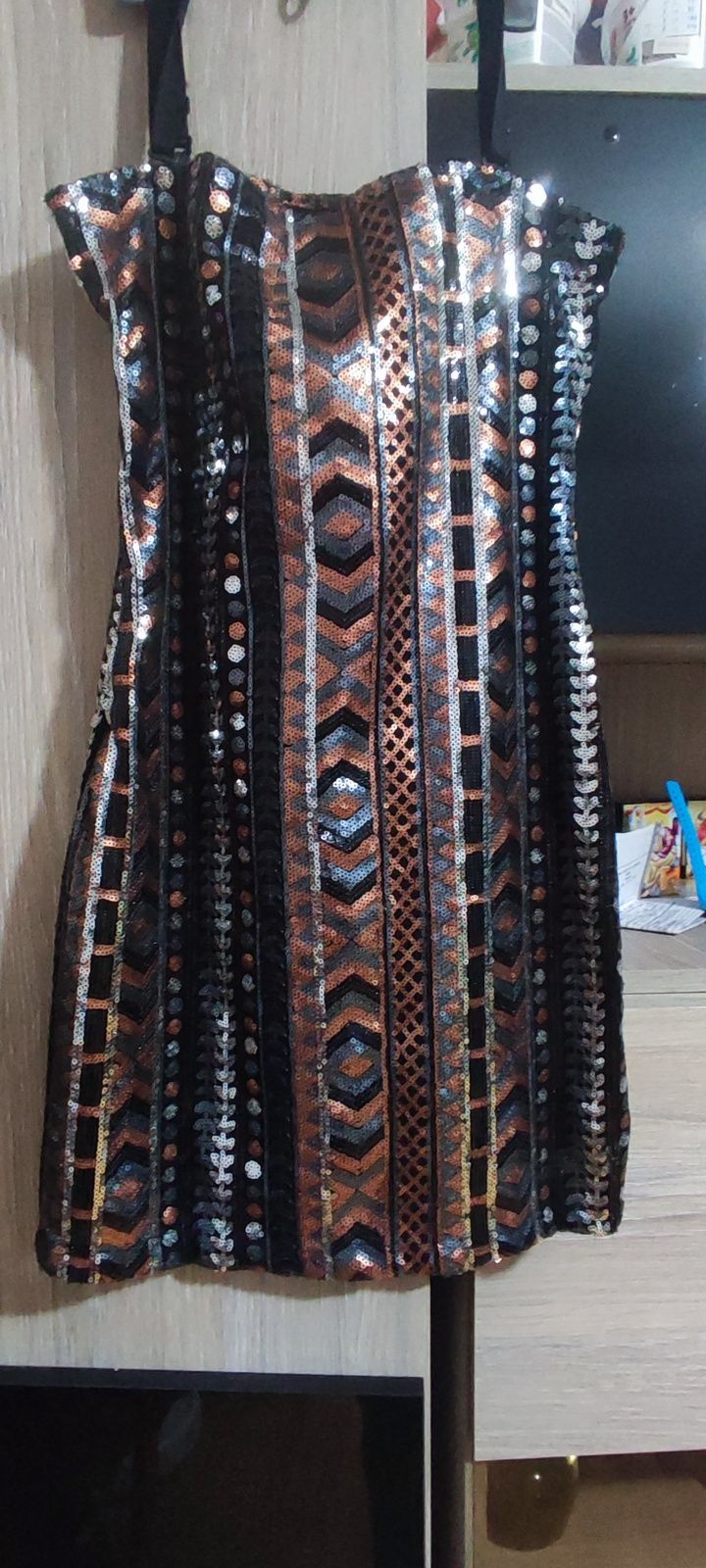 Rochie paiete, mărime S