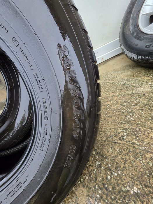 Гуми зимни NOKIAN 265 70 17
