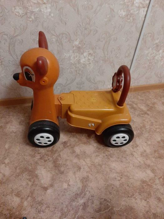 продается машинка - олененок.