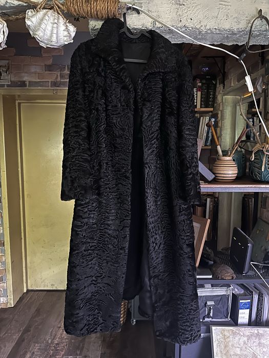 Кожено палто от естествен косъм