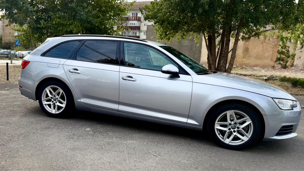 Vand Audi A4 Model B9 OCAZIE!!!