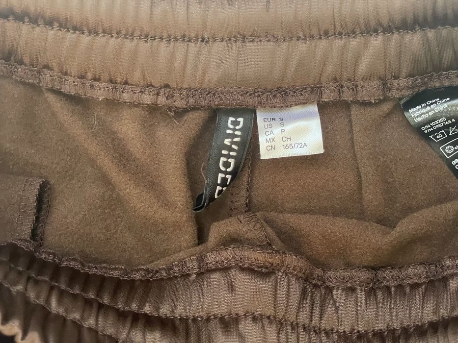 НАМАЛЕНИЕ Спортен екип H&M