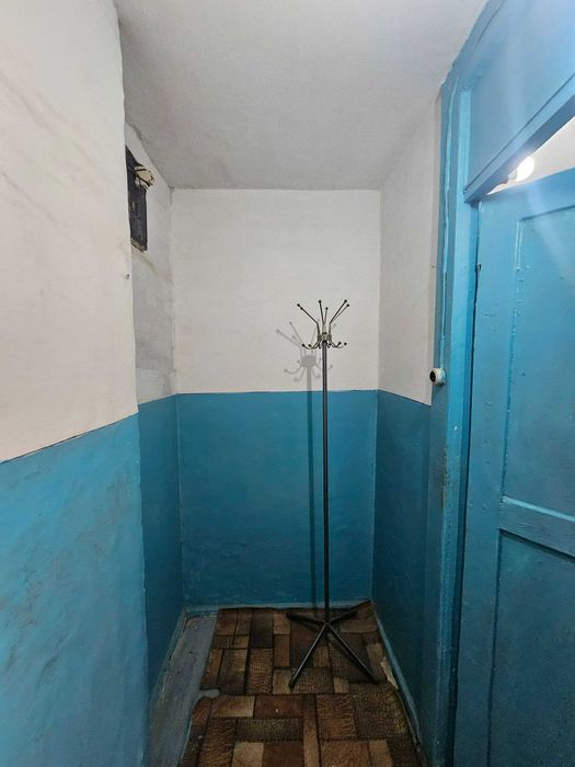 Арзон 1 хоналик квартира 4-каватдан сотилади.Ор:Горгаз Кафе Бахор