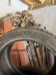 Продавам зимни гуми PIRELLI 245 45 r20