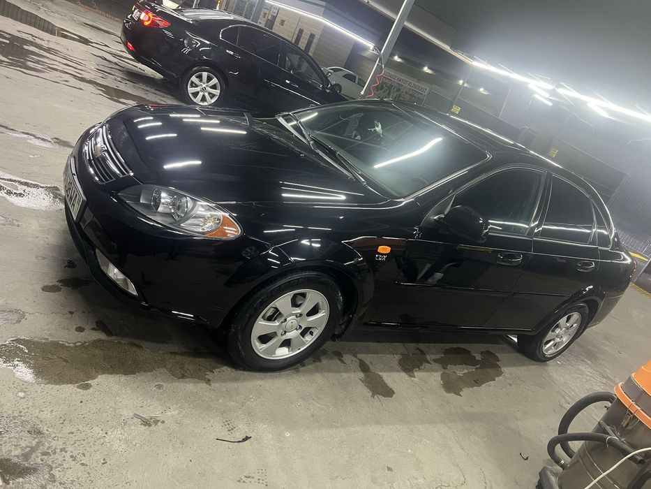 Lacetti gentra Elegant plyus