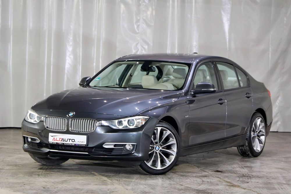 BMW Seria 3 Navi * Clima * Interior Piele * Bluetooth * ISOFIX * Xenon