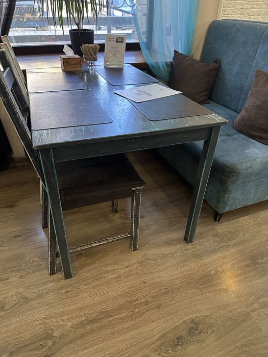 Продаю мебель из кафе не дорого