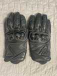 Manusi Dainese blackshape leather M