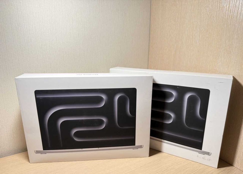 Apple MacBook Pro 16 M4 Max  1TB