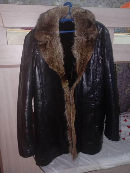 Продам мужскую дубленку