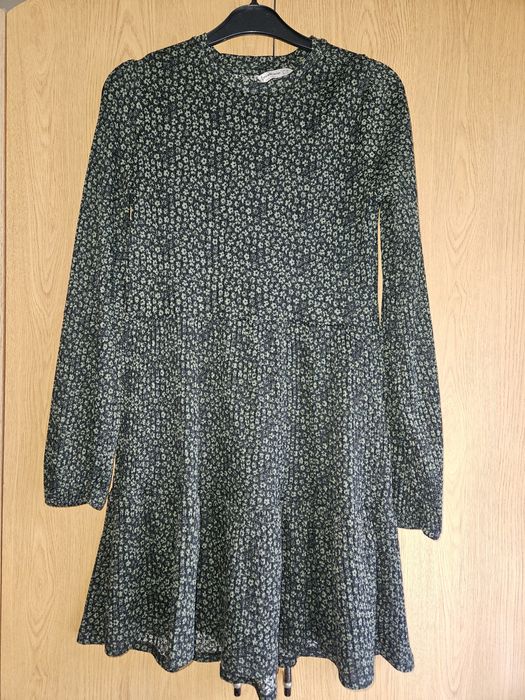 Rochie de toamna Stradivarius