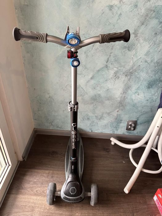 Тротинетка Globber ultimum lights