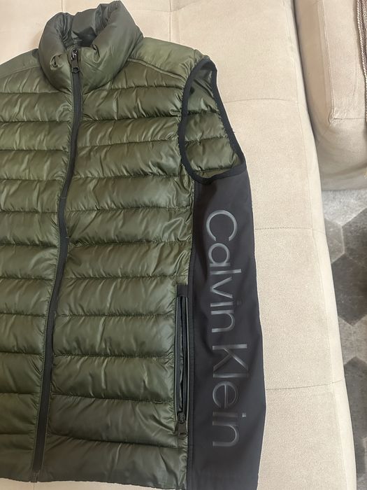 Мъжки елек Calvin Klein