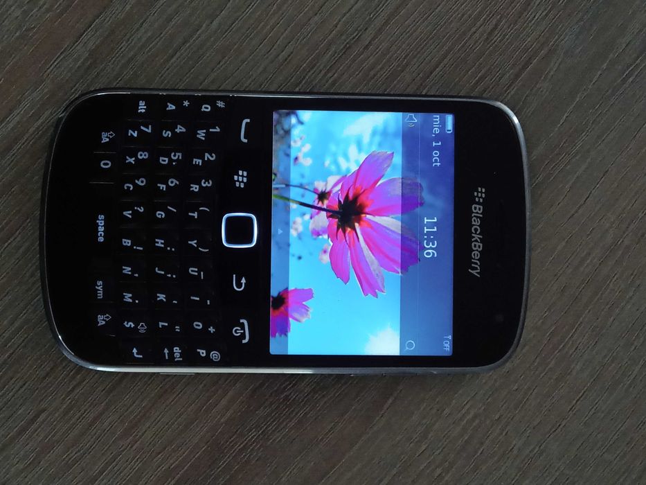 Blackberry bold 9900