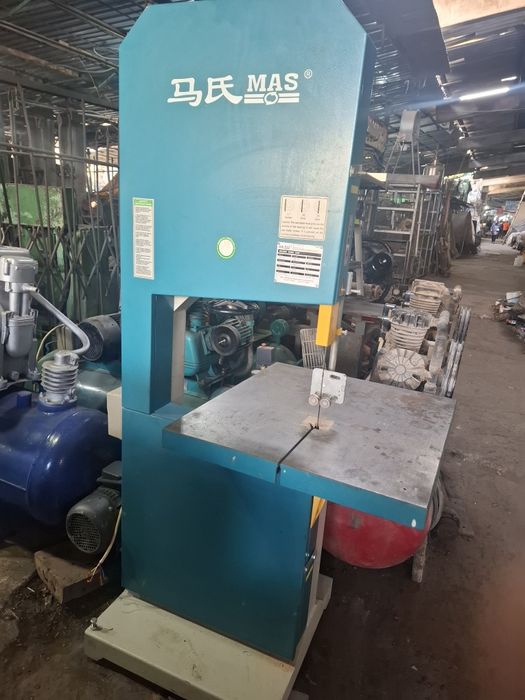 Ленточни лобзик MAS