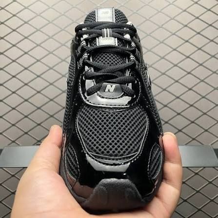 New Balance 204L Black Timberwolf