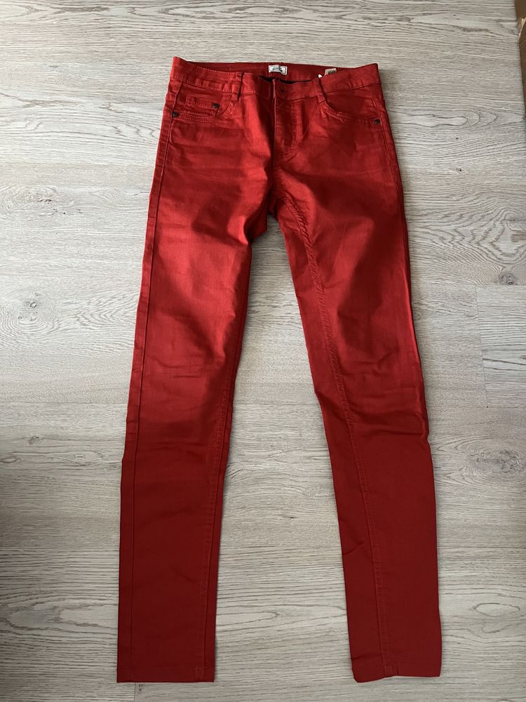 Pantaloni elastici (36)