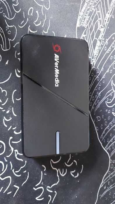Продам Avermedia live gamer xtreme 3