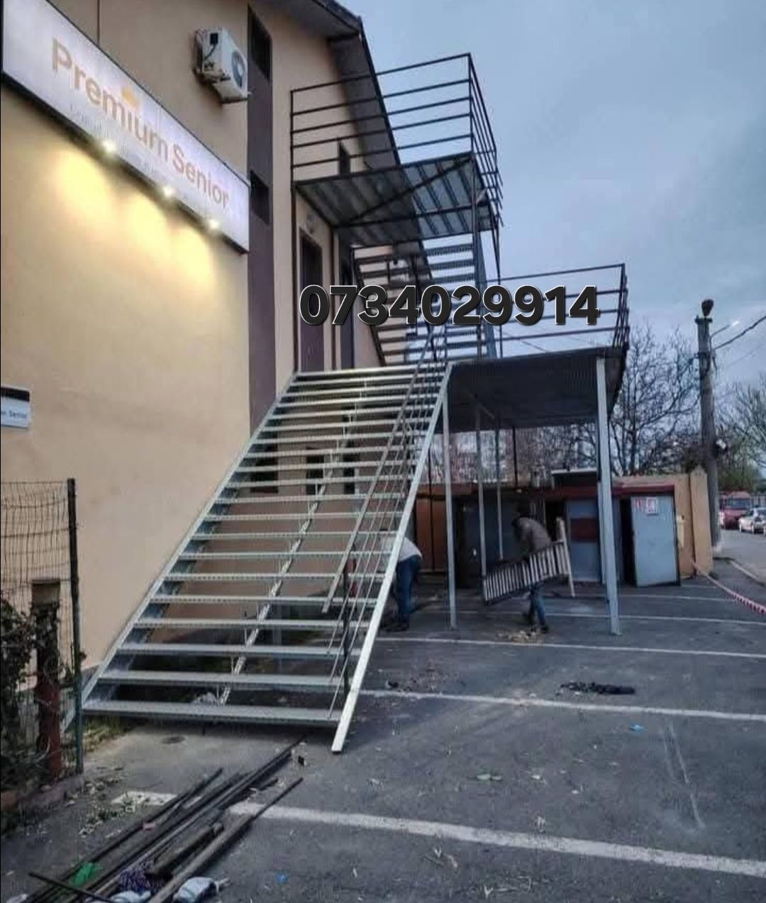 Scări metalice zincate