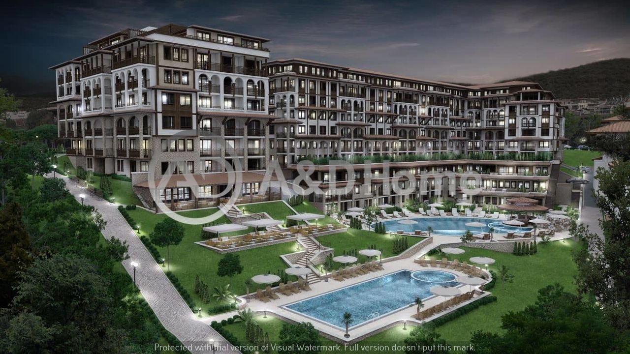 Продава се Четиристаен апартамент в Свети Влас - 132 кв.м за 1736 €/кв.м - Снимка #3