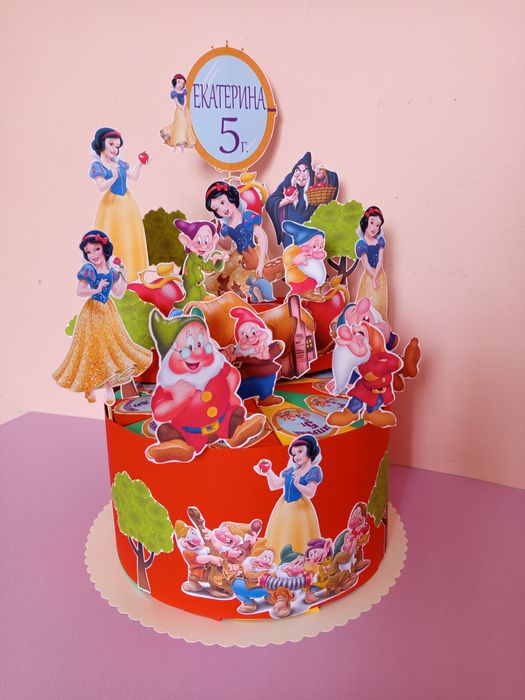 Картонена торта за детски градини