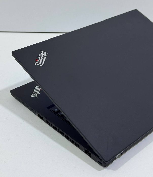 Lenova ThinkPad  16ga 512talek