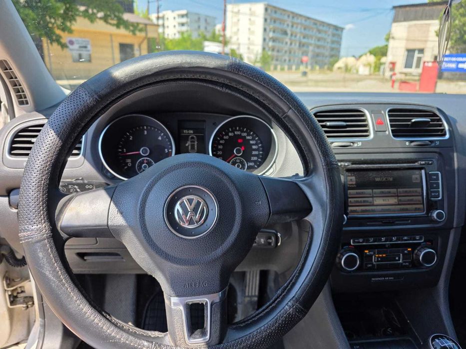 VW Golf 6, 1.6 TDI 105 CP, Unic proprietar
