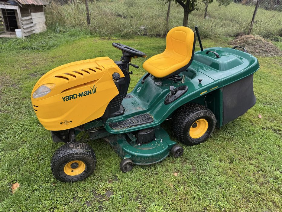 Tractor Tractoras MTD YARD MAN 18 CP tuns iarba/gazon