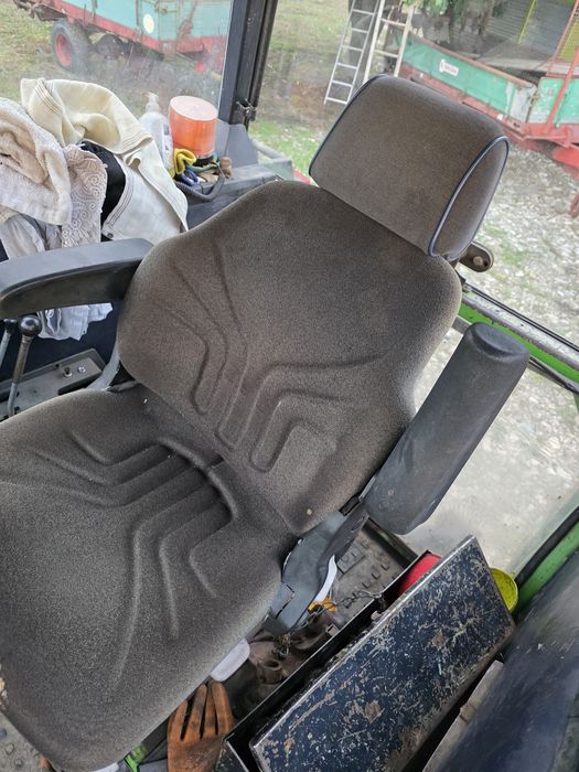 Tractor Deutz Deutz DX 120 cai 4x4 incarcator