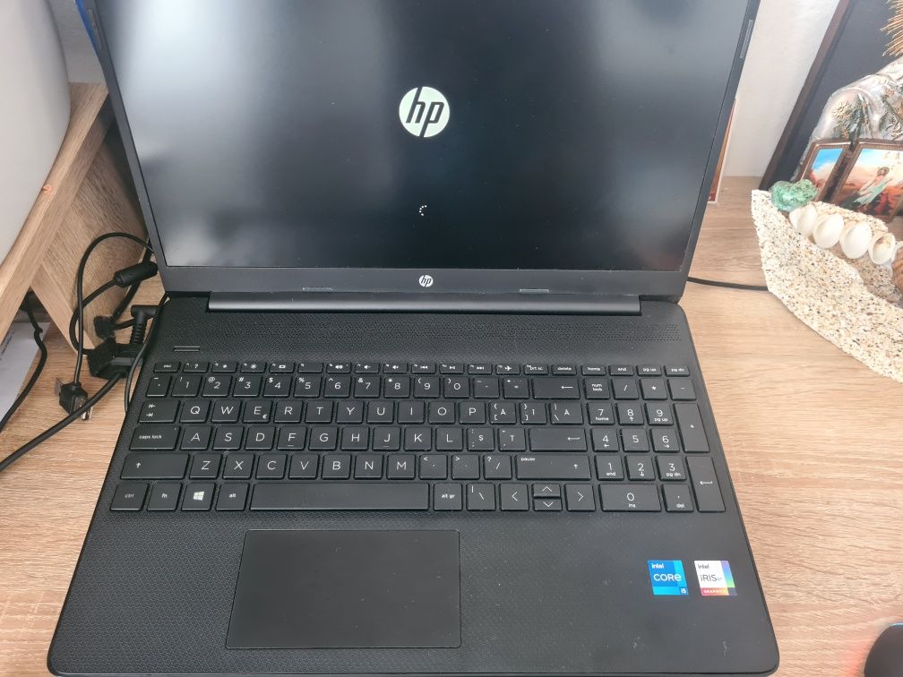 Laptop HP i5 gen 1135g7