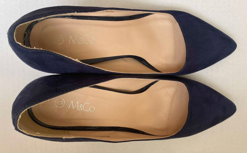 Бъндъл от офисни обувки, номер 39