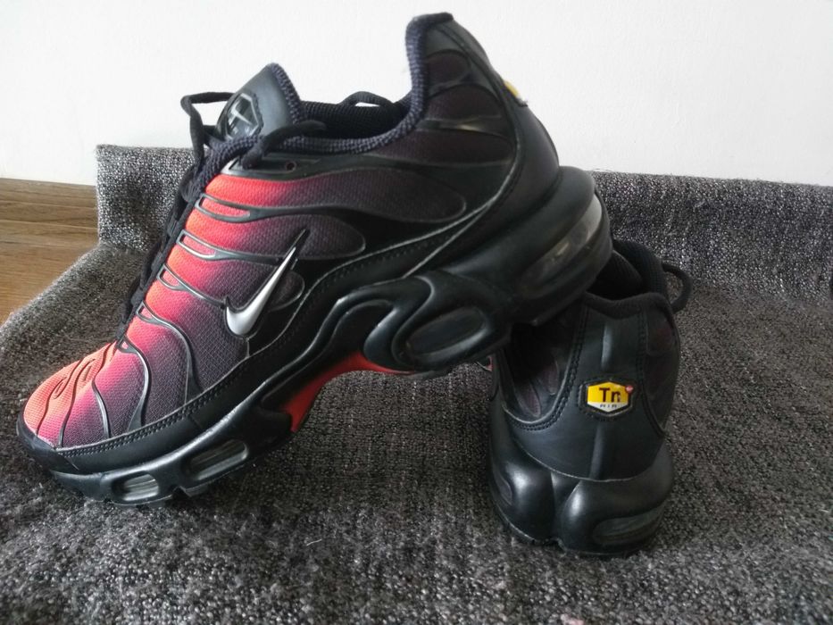 Nike Air Max Plus Deadpool - страхотни мъжки маратонки 43 - номер