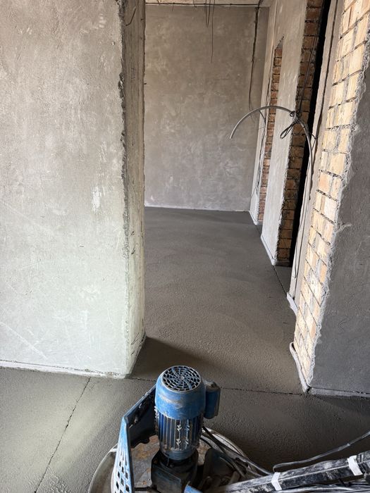 Пол сухой стяжка хизмати