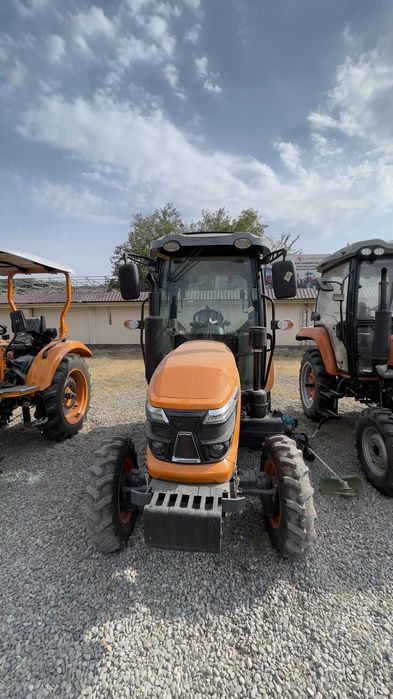 Mини трактор LD 504 с кабиной