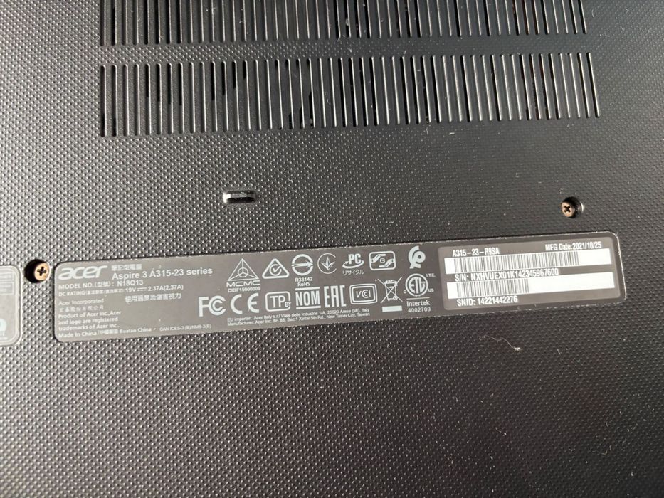 Лаптоп ACER перфектен