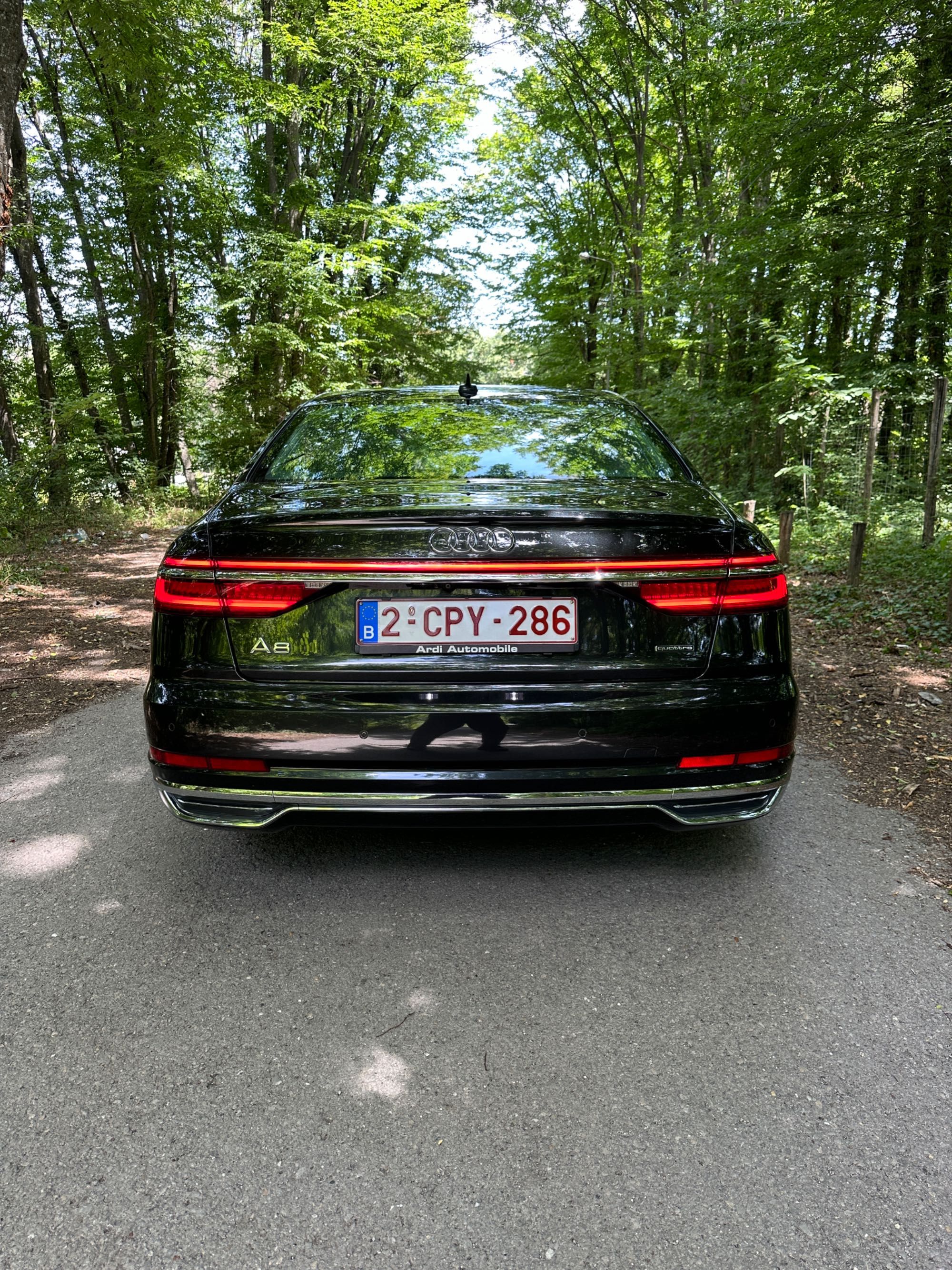 Audi A8 D5  50tdi 84 000км.